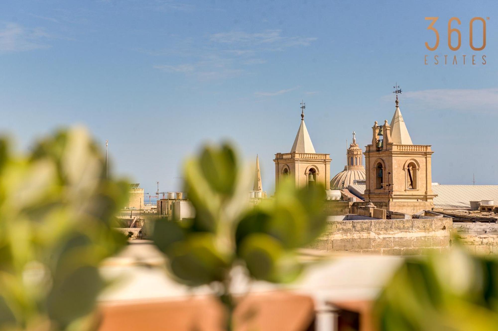 A Luxurious Palazzo In Valetta With Private Pool By 360 Estates *