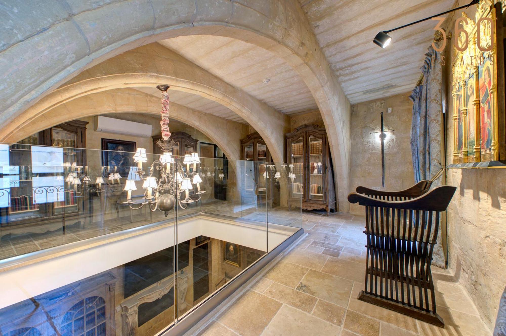 A Luxurious Palazzo In Valetta With Private Pool By 360 Estates