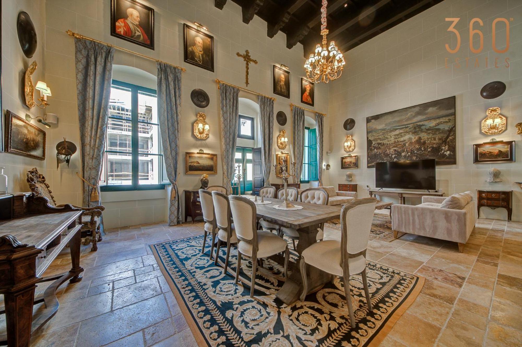 A Luxurious Palazzo In Valetta With Private Pool By 360 Estates Villa Valletta