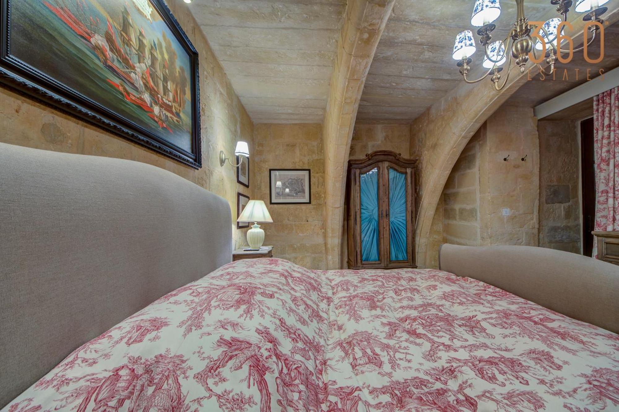Villa A Luxurious Palazzo In Valetta With Private Pool By 360 Estates Valletta