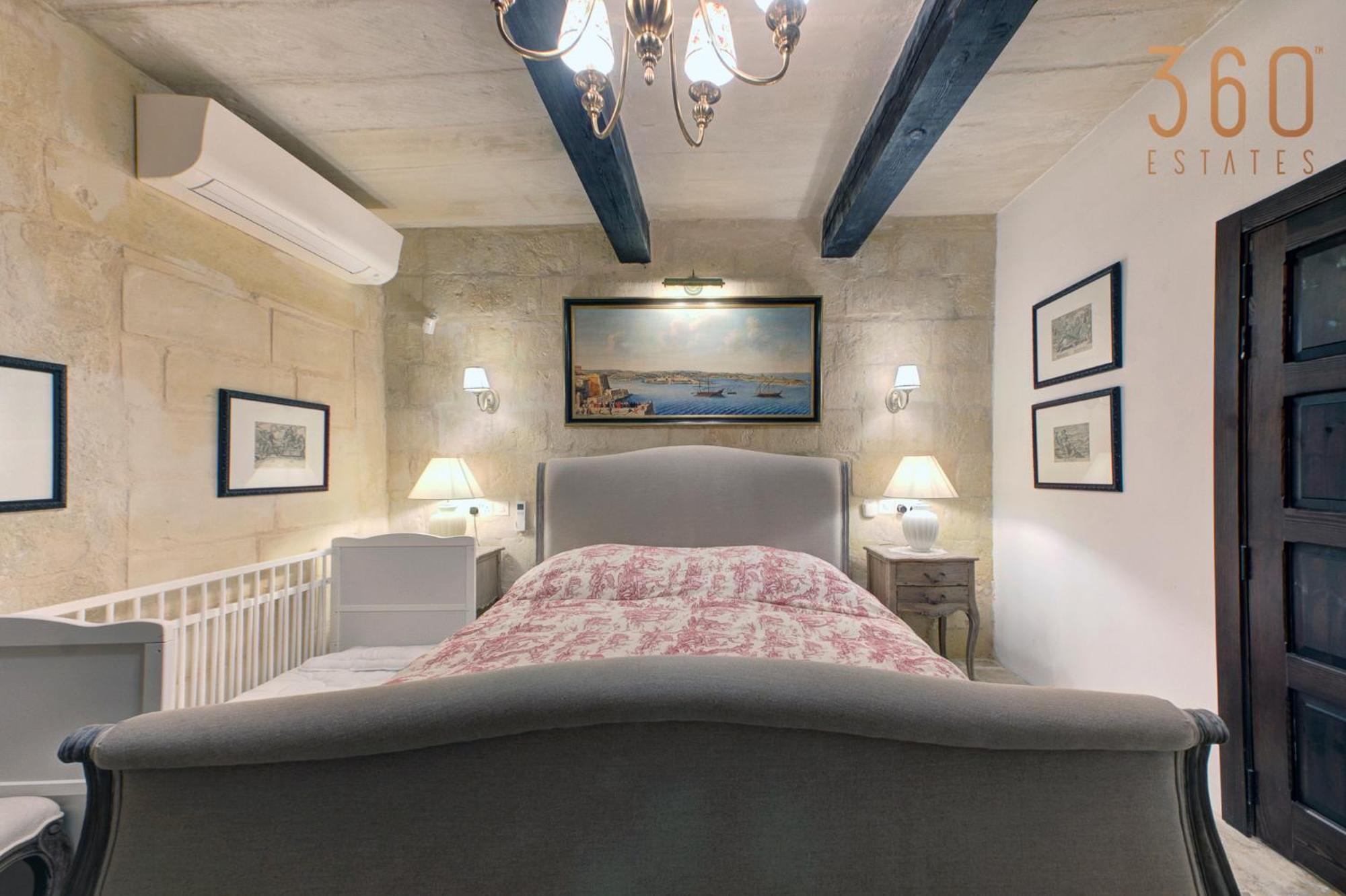 Villa A Luxurious Palazzo In Valetta With Private Pool By 360 Estates Valletta