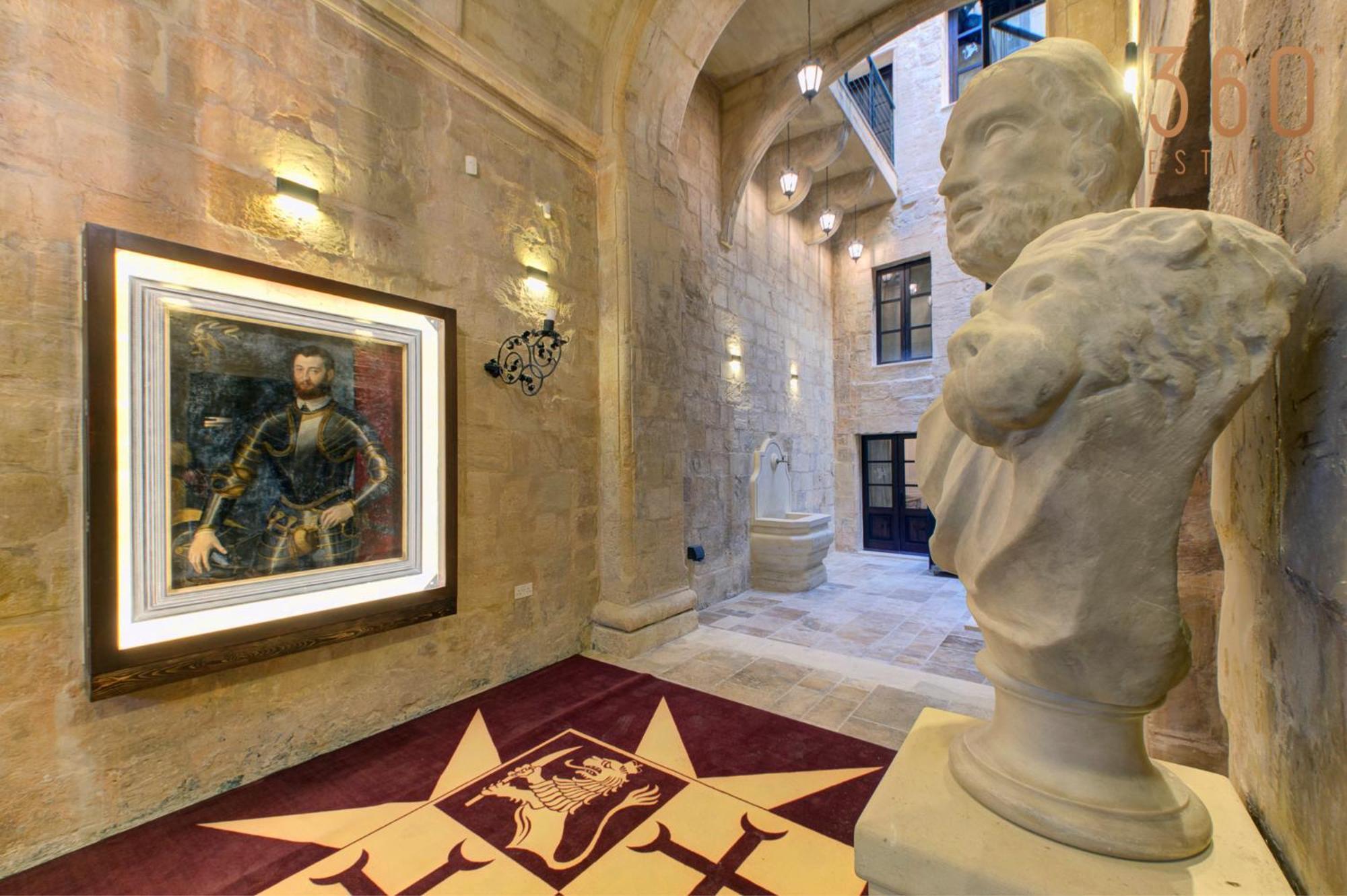 A Luxurious Palazzo In Valetta With Private Pool By 360 Estates Valletta