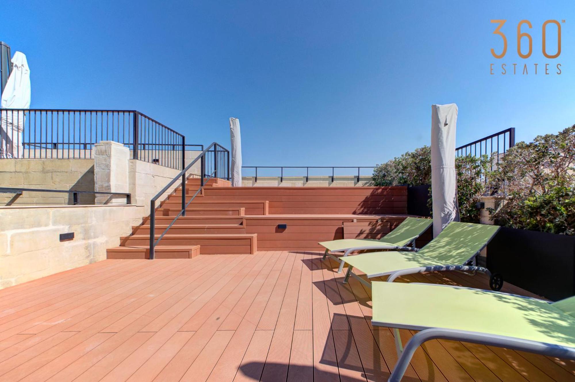 Villa A Luxurious Palazzo In Valetta With Private Pool By 360 Estates
