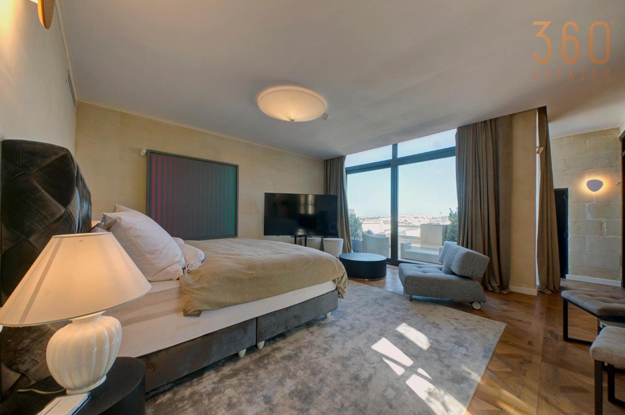 Villa A Luxurious Palazzo In Valetta With Private Pool By 360 Estates *